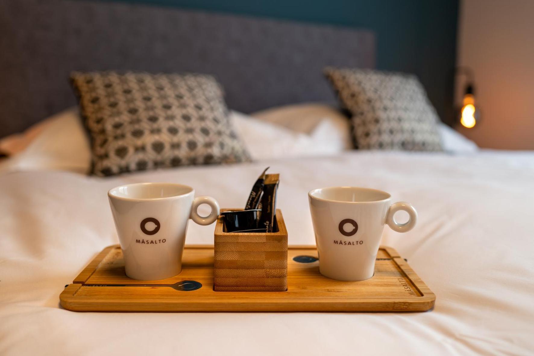 La Table D'Auguste Hotel Dour Екстериор снимка